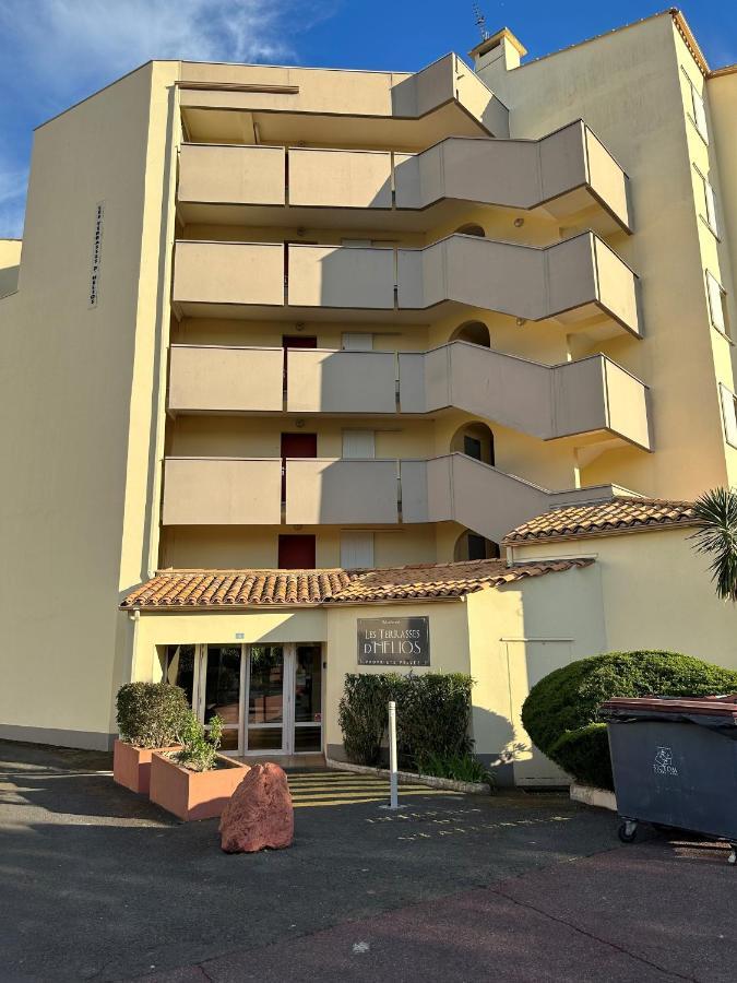 Helios Apartment Agde Exterior photo
