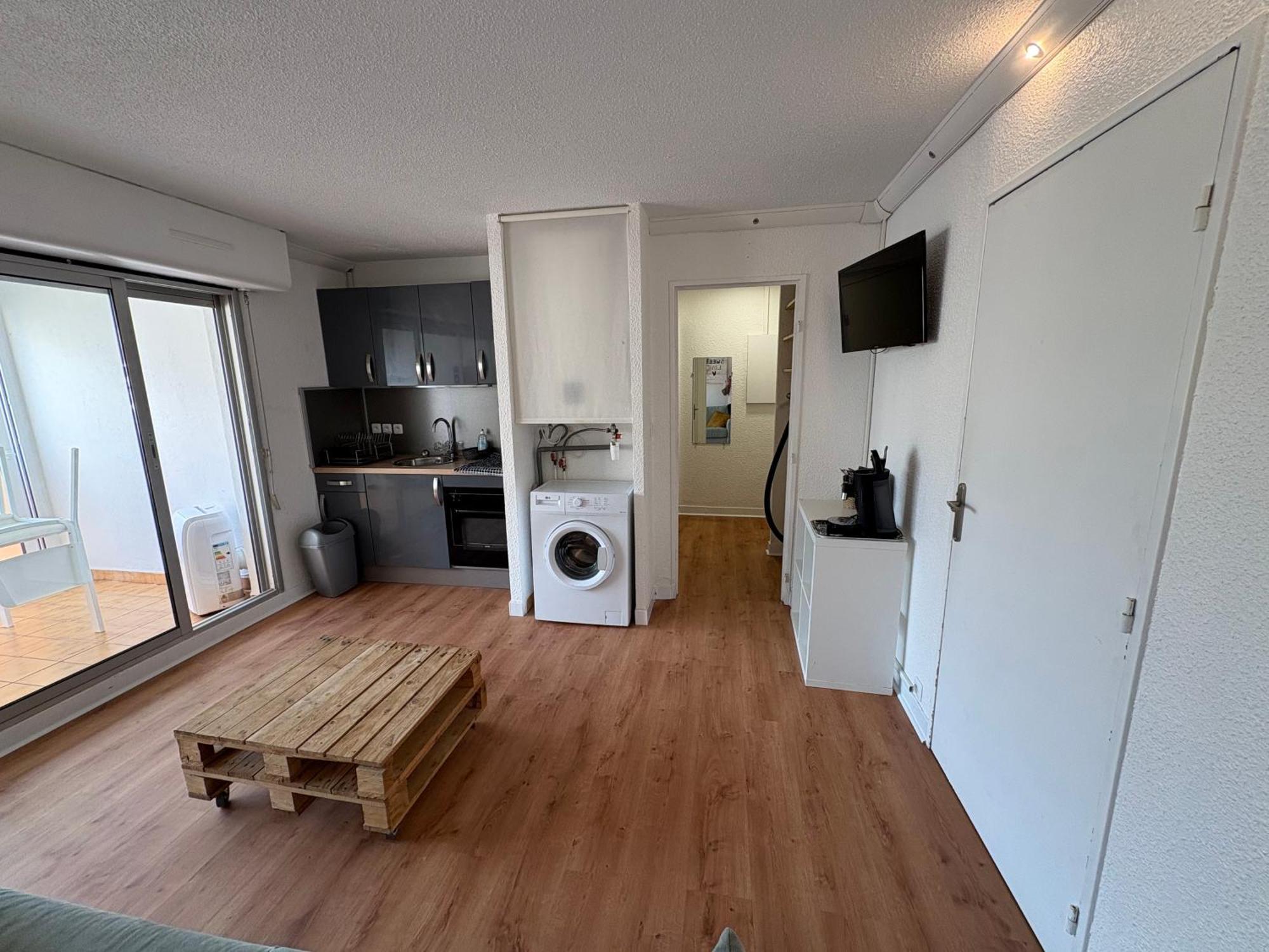 Helios Apartment Agde Exterior photo